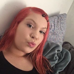 Meet your Posher, Marissa